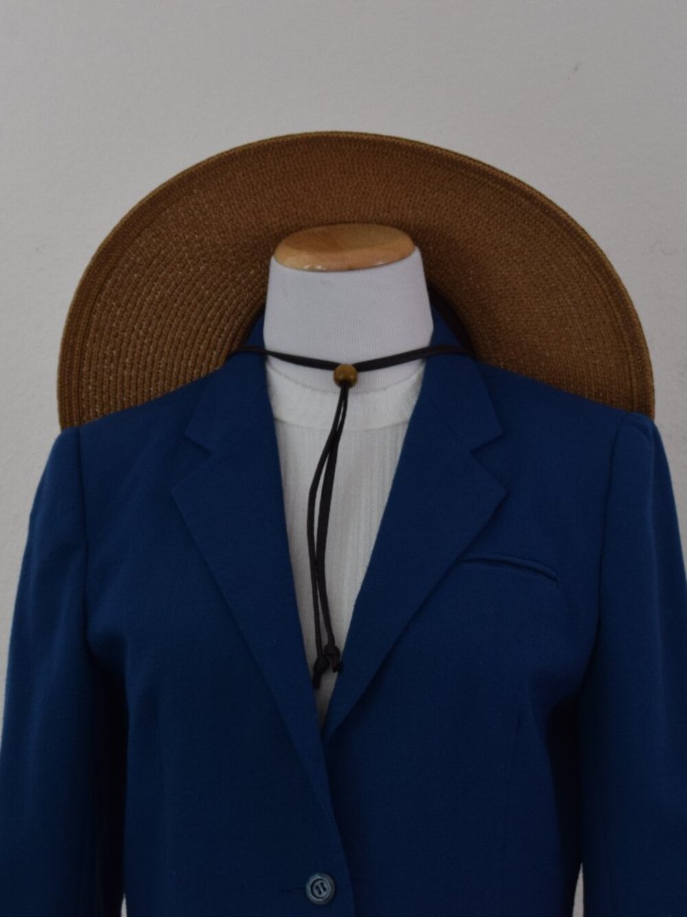 Vintage 80s Poly/Rayon Blue Crop Jacket by ABVIEN | size 9/10‎